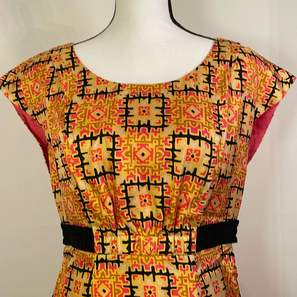 Phoebe Couture | Dress in Yellow Gold Pink Black Silk Geometric Print - Picture 2 of 11